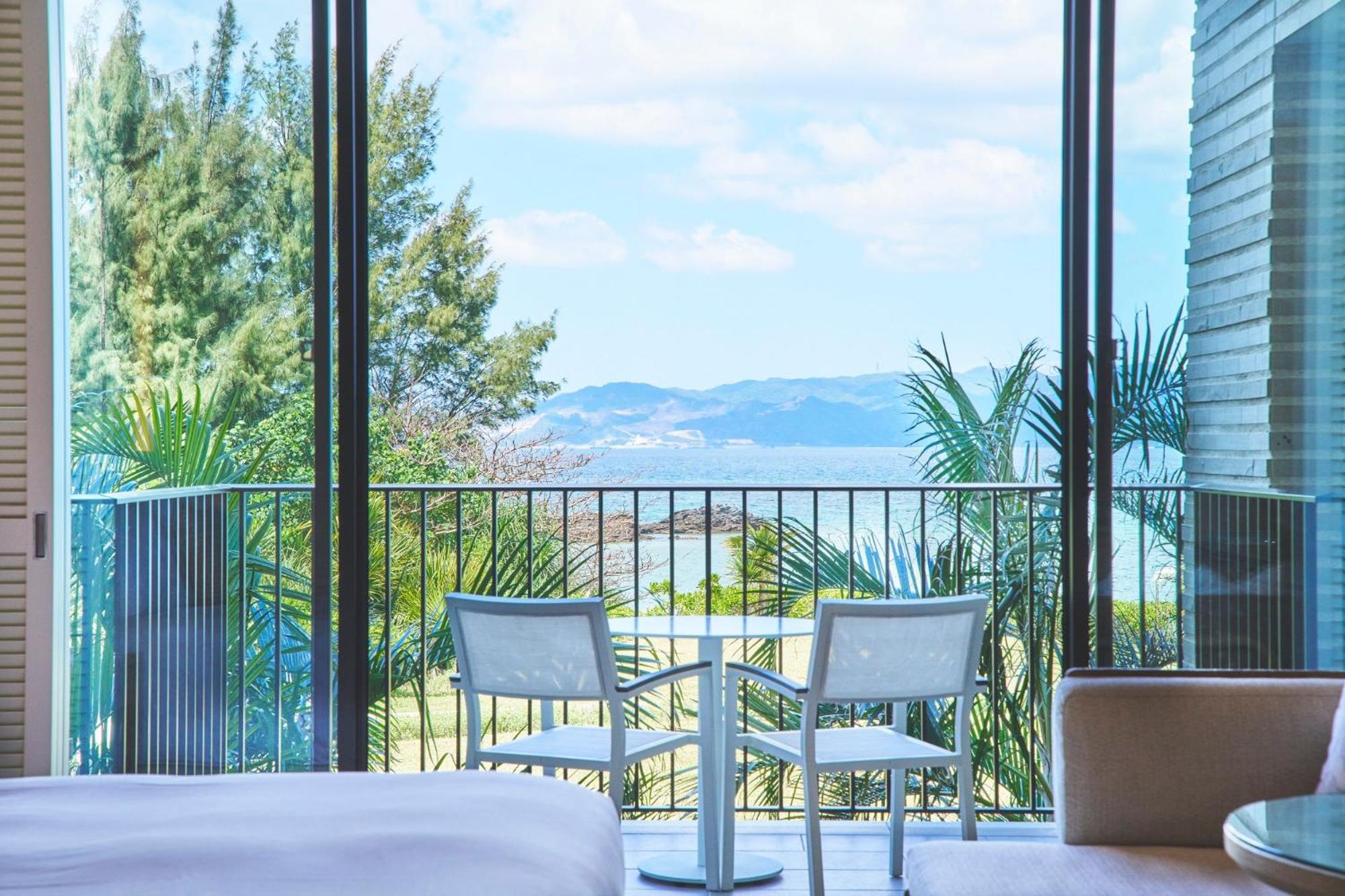 Halekulani Okinawa Hotel อนนะ ภายนอก รูปภาพ